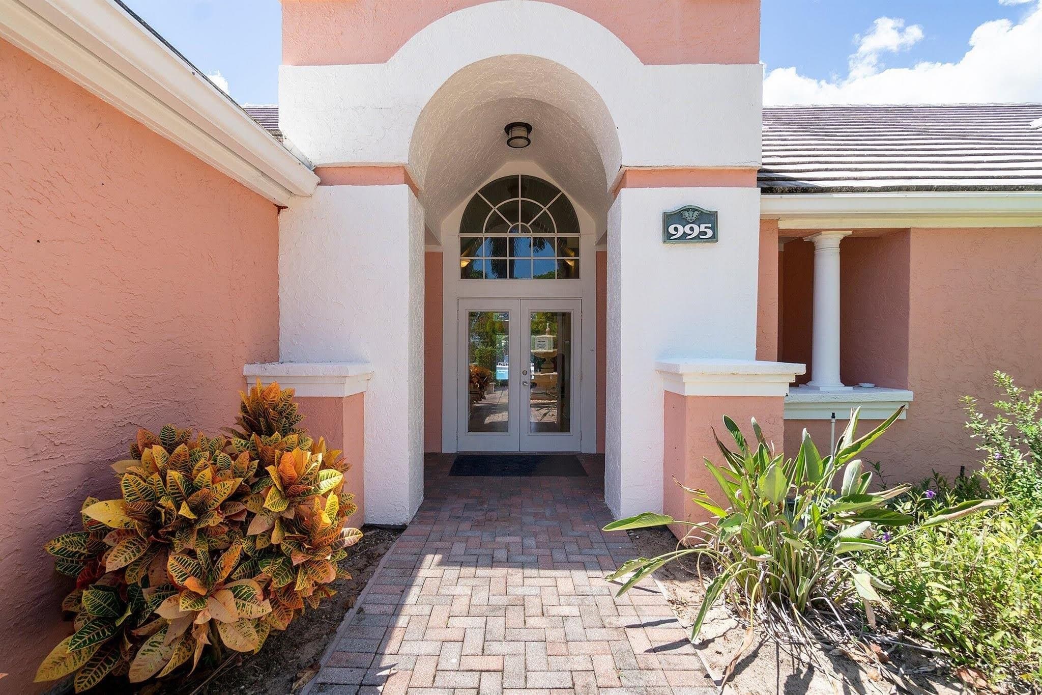 Delray Beach Condo: 1125 Crystal Way