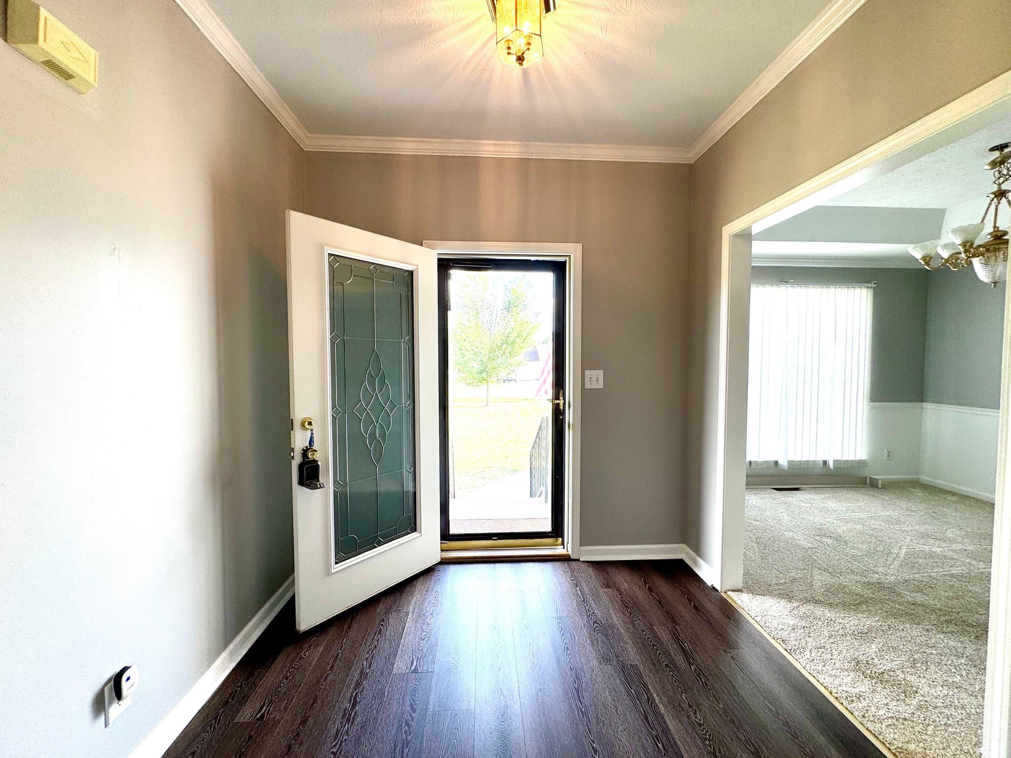 Smithville House: 467 Evergreen Cir