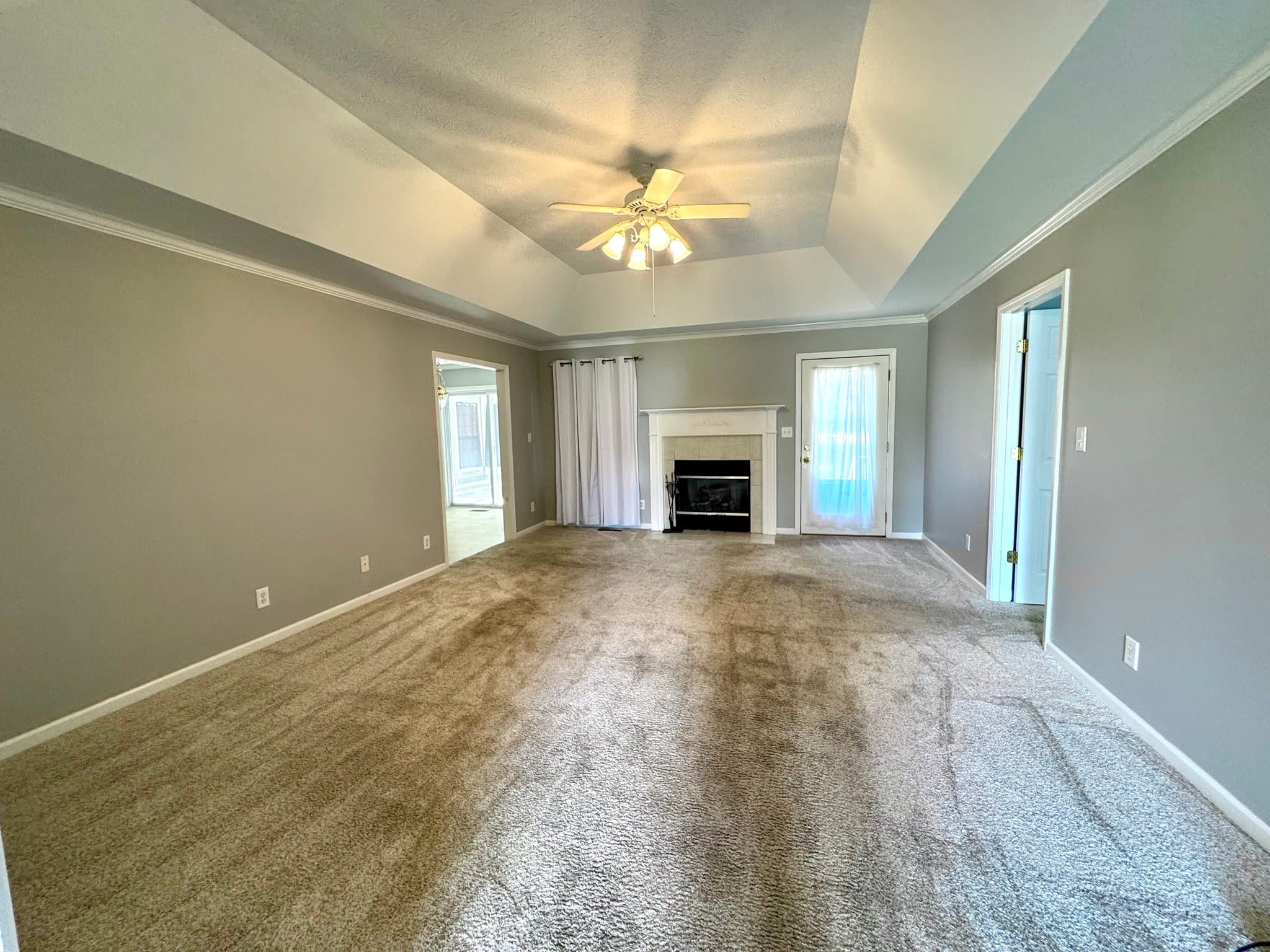 Smithville House: 467 Evergreen Cir