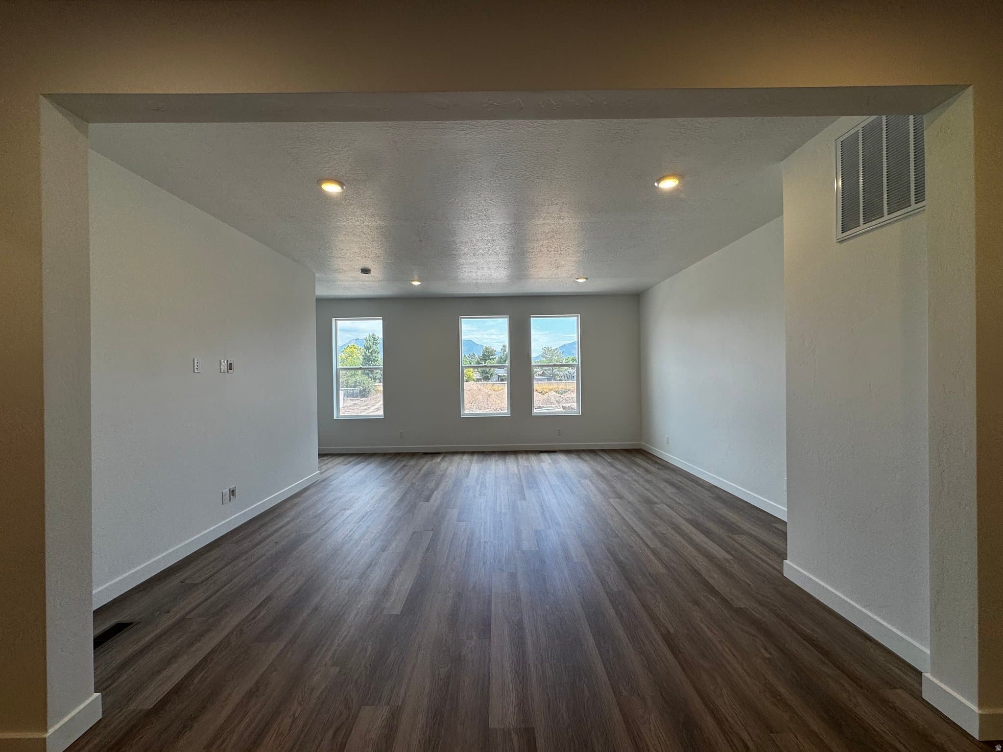 LAYTON Townhome: 1562 N 1875 W