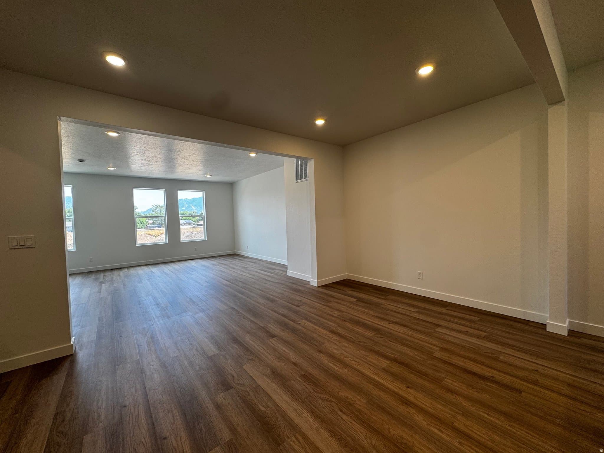 LAYTON Townhome: 1562 N 1875 W