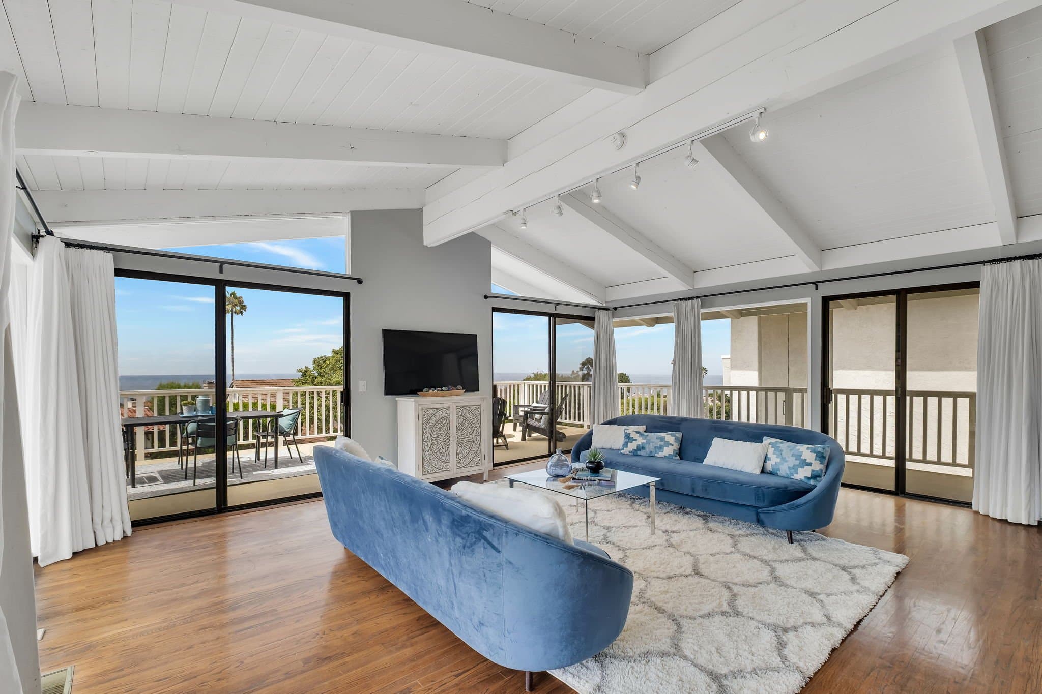 Palos Verdes Estates House: 2520 Via Sanchez