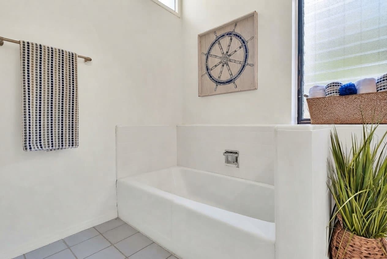 Palos Verdes Estates House: 2520 Via Sanchez