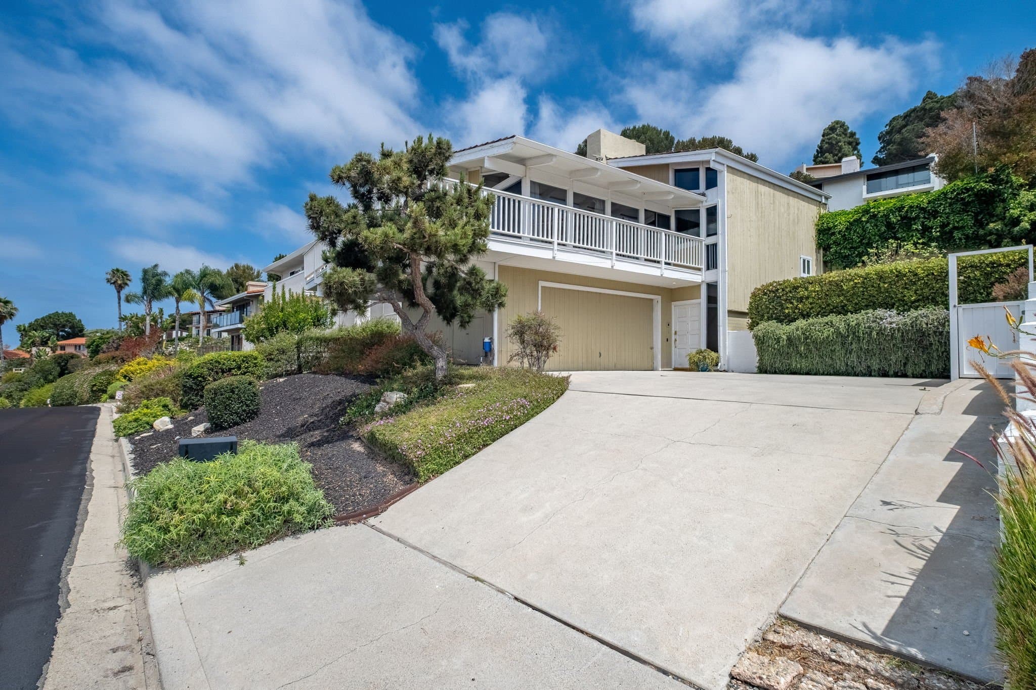 Palos Verdes Estates House: 2520 Via Sanchez