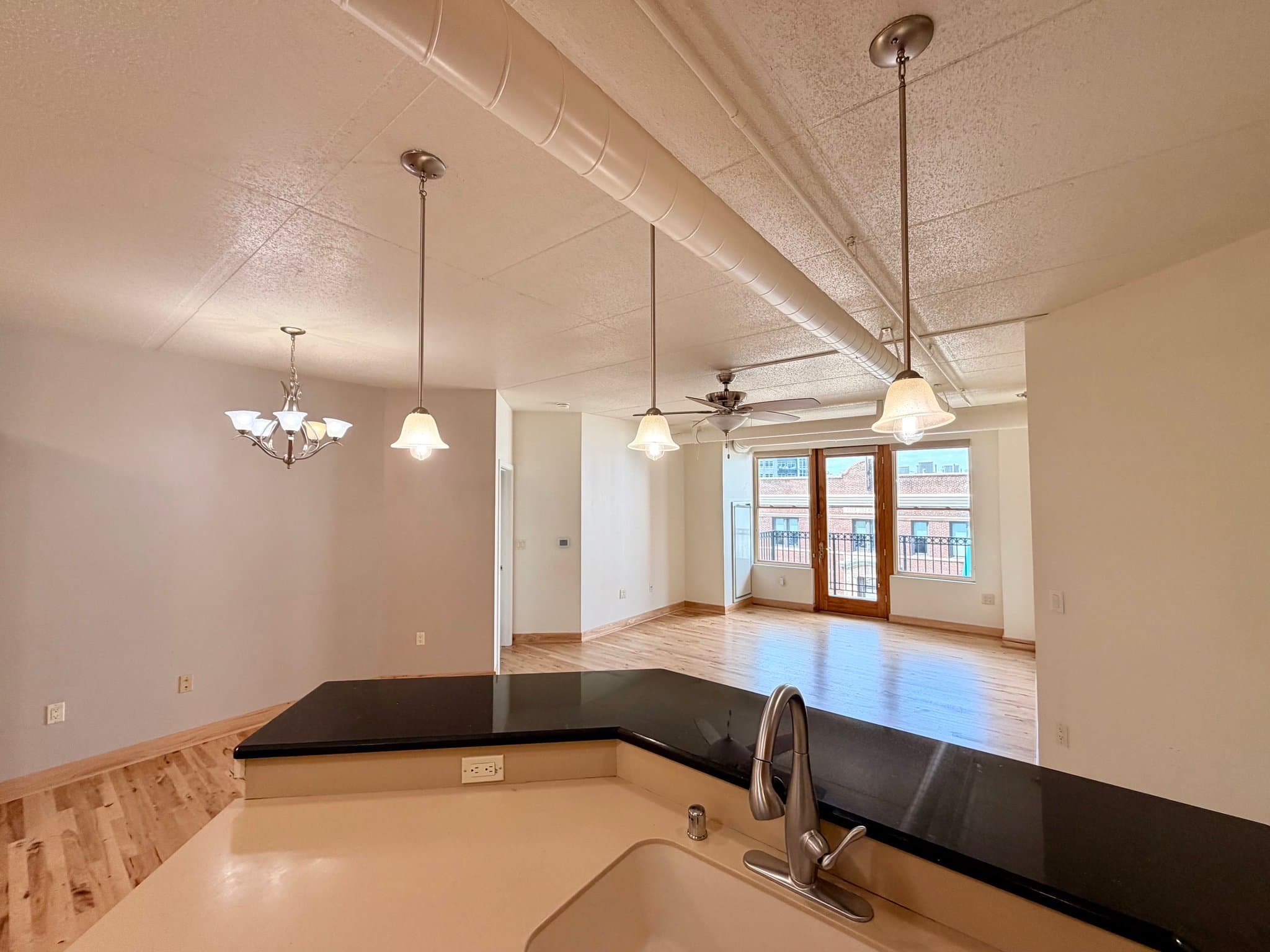 Milwaukee Condo: 102 N Water St