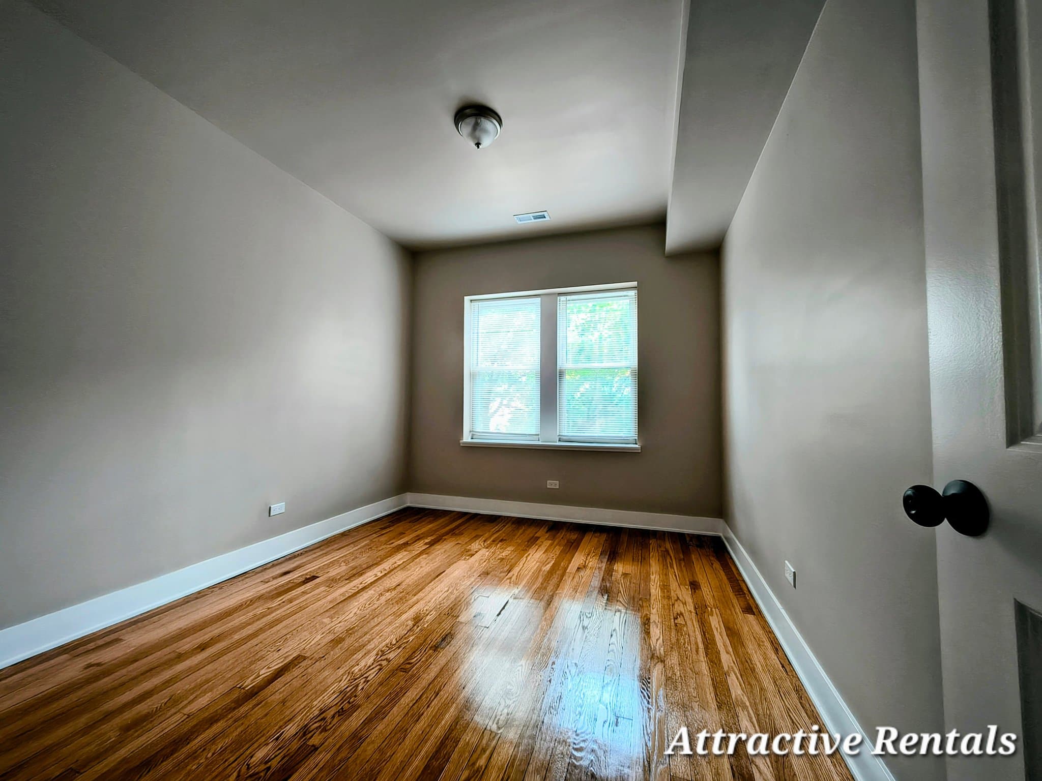 Chicago Apartment: 1357 S Kildare