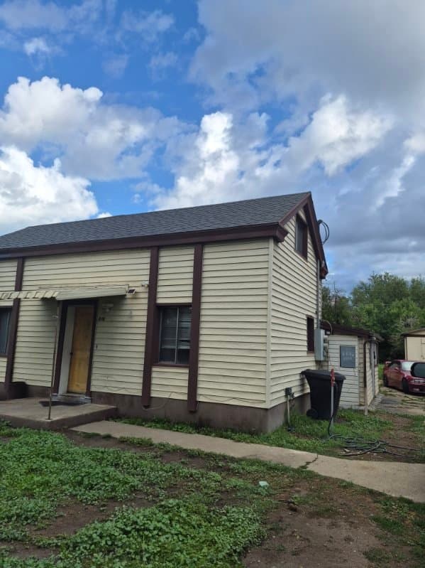 Provo Apartment: 870 W 300 S