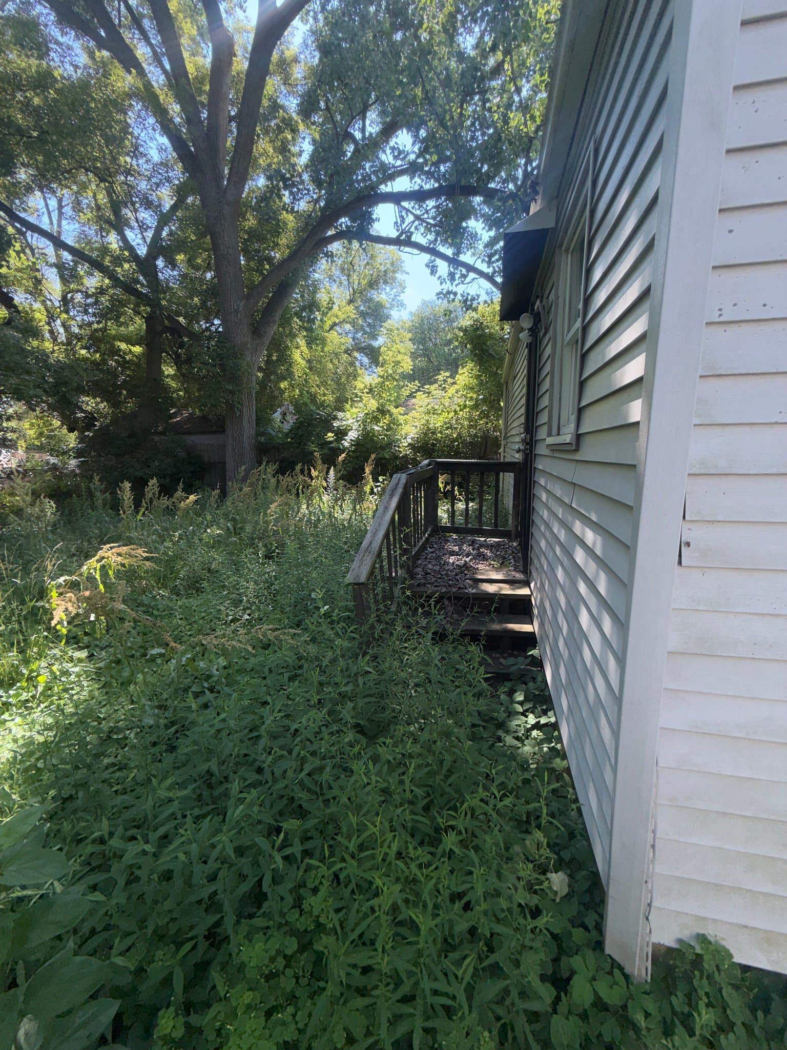 Flint House: 3238 Colorado Ave Flint