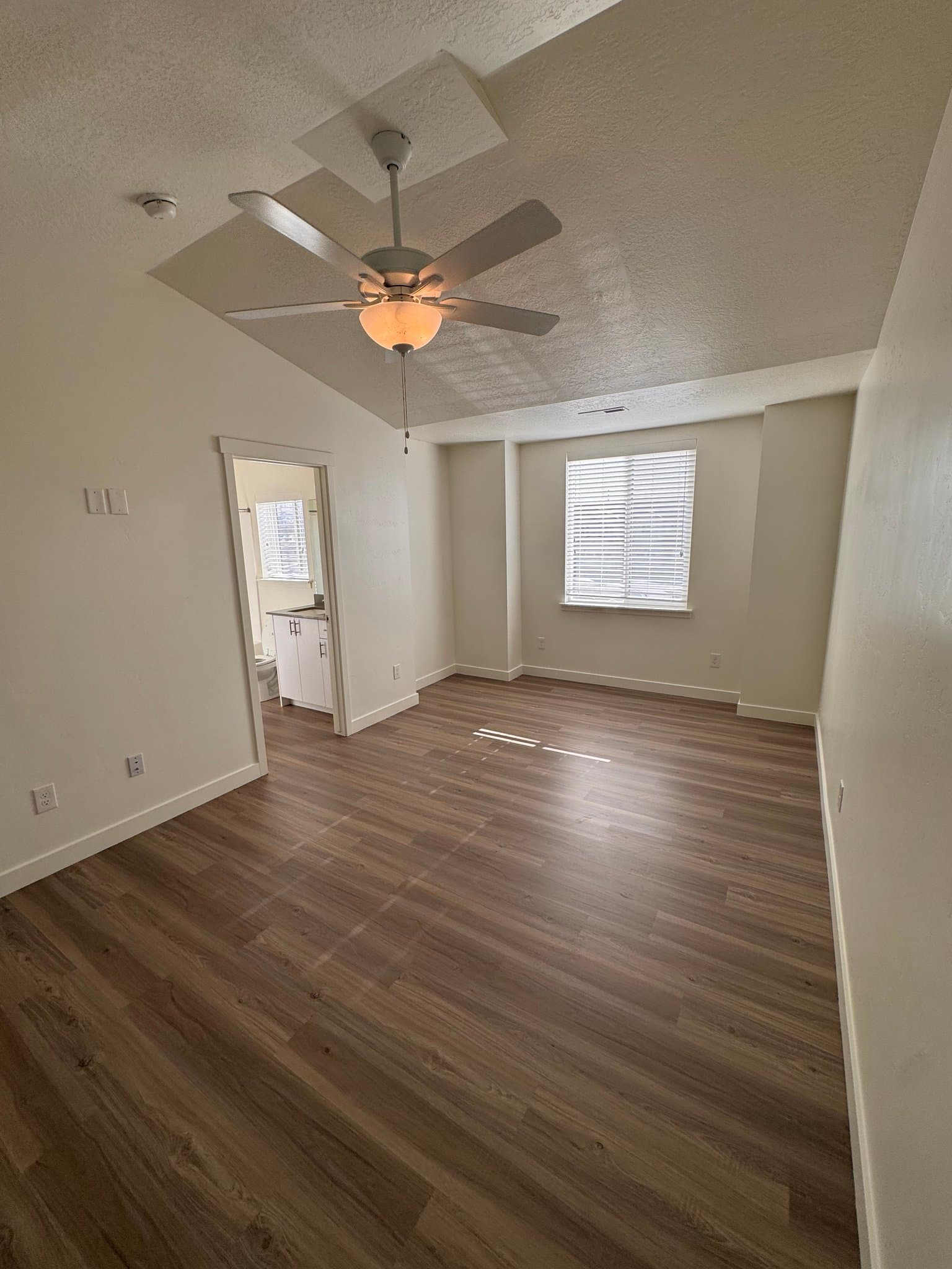 Provo Townhome: 1114 E 1270 S