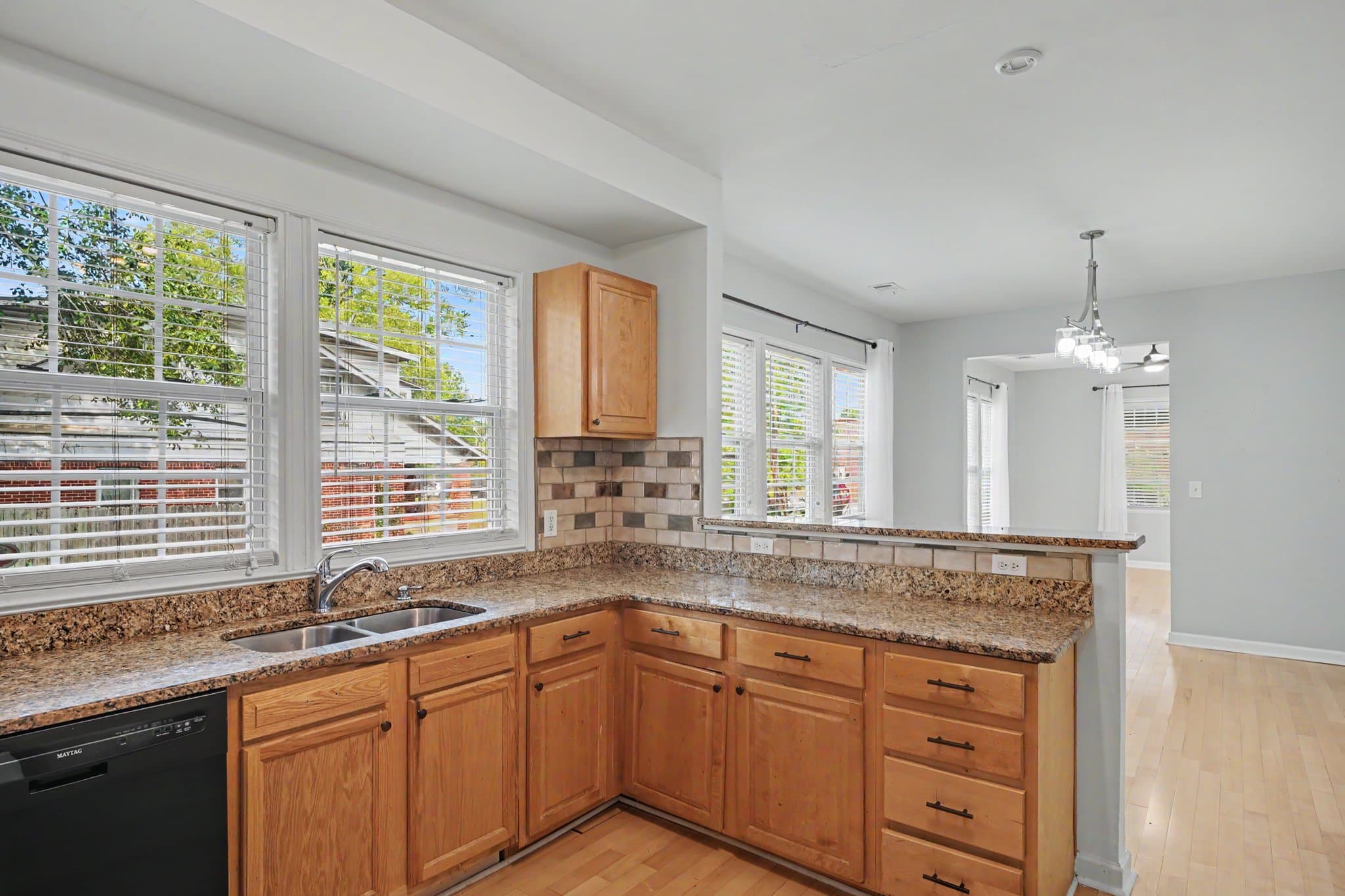 Atlanta House: 1000 Beckwith St SW
