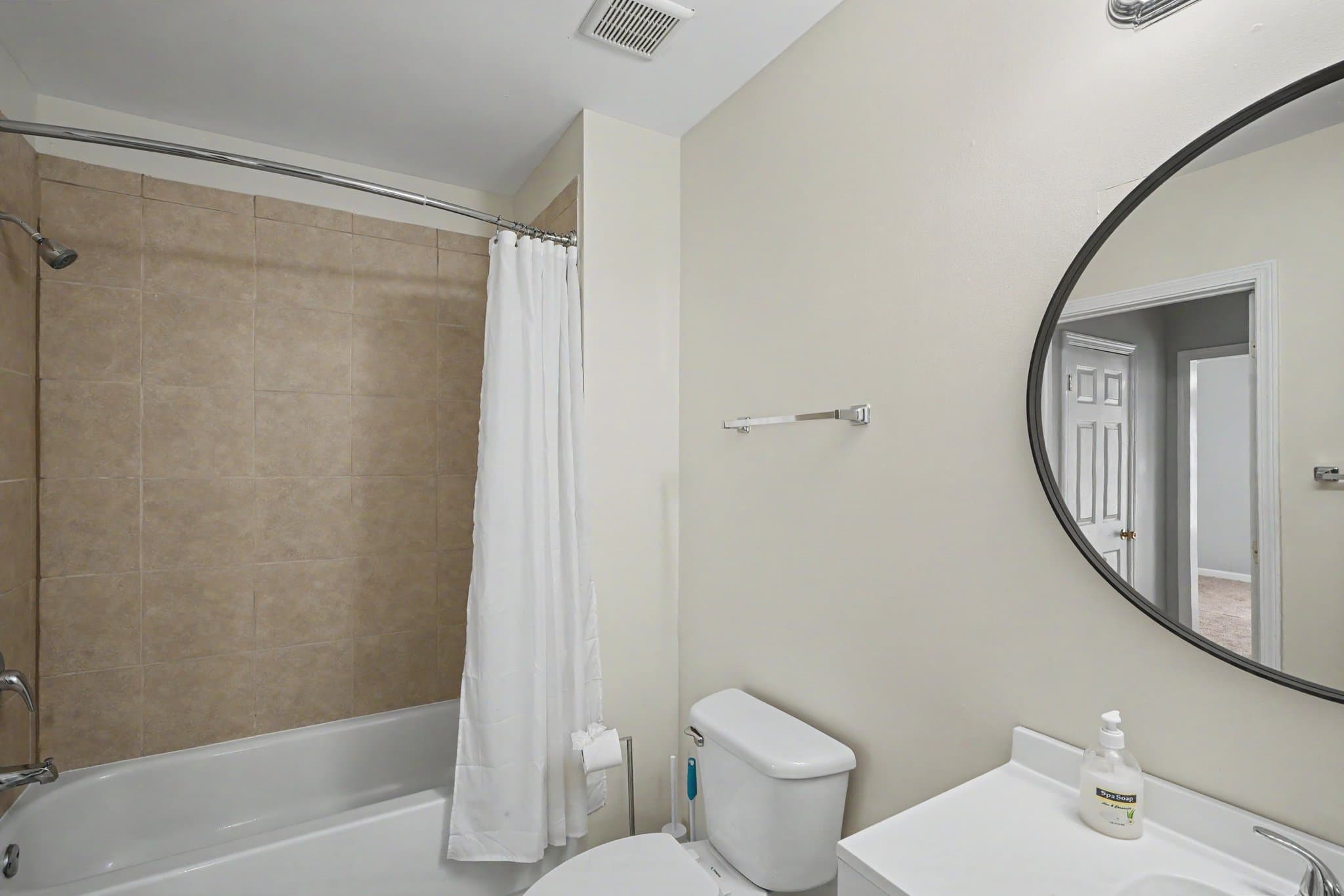 Atlanta House: 1000 Beckwith St SW