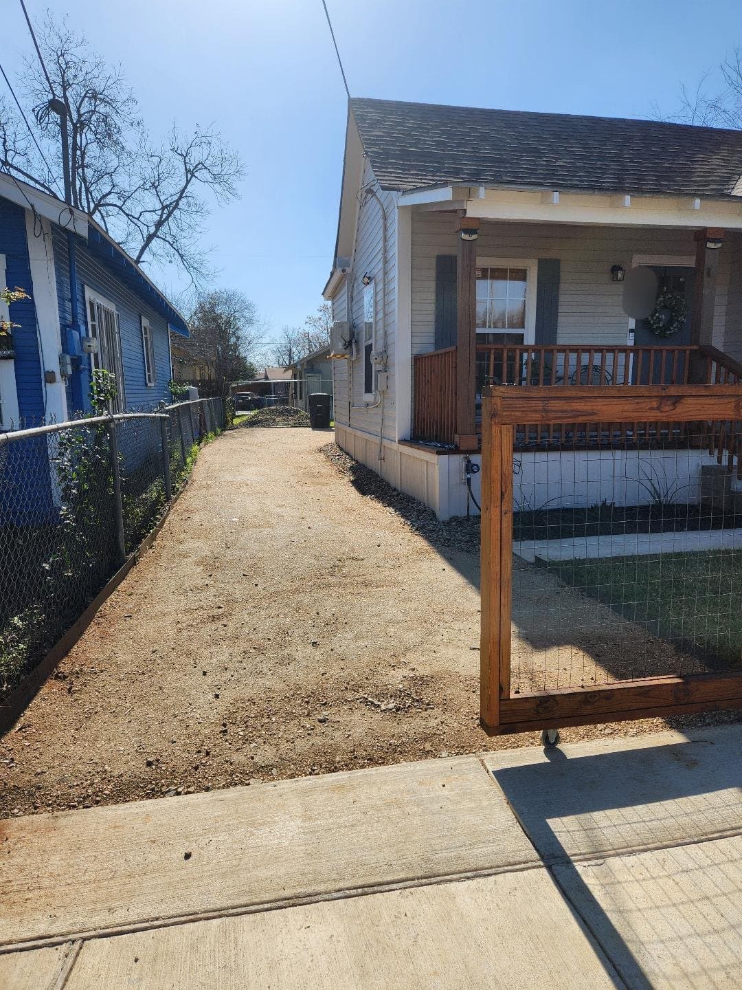 San Antonio House: 1616 San Fernando St
