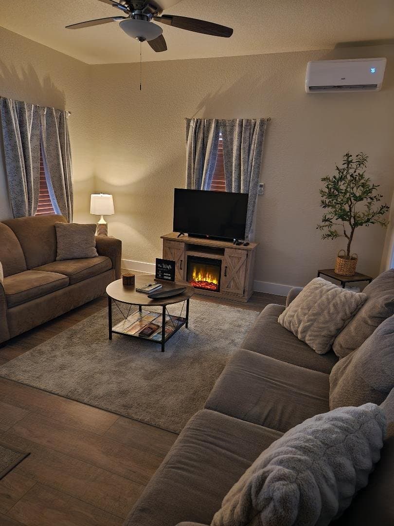 San Antonio House: 1616 San Fernando St