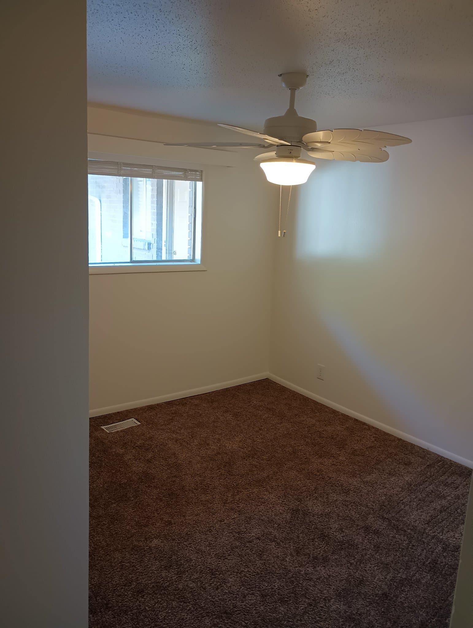 North Logan Apartment: 2026 N. 1200 E.