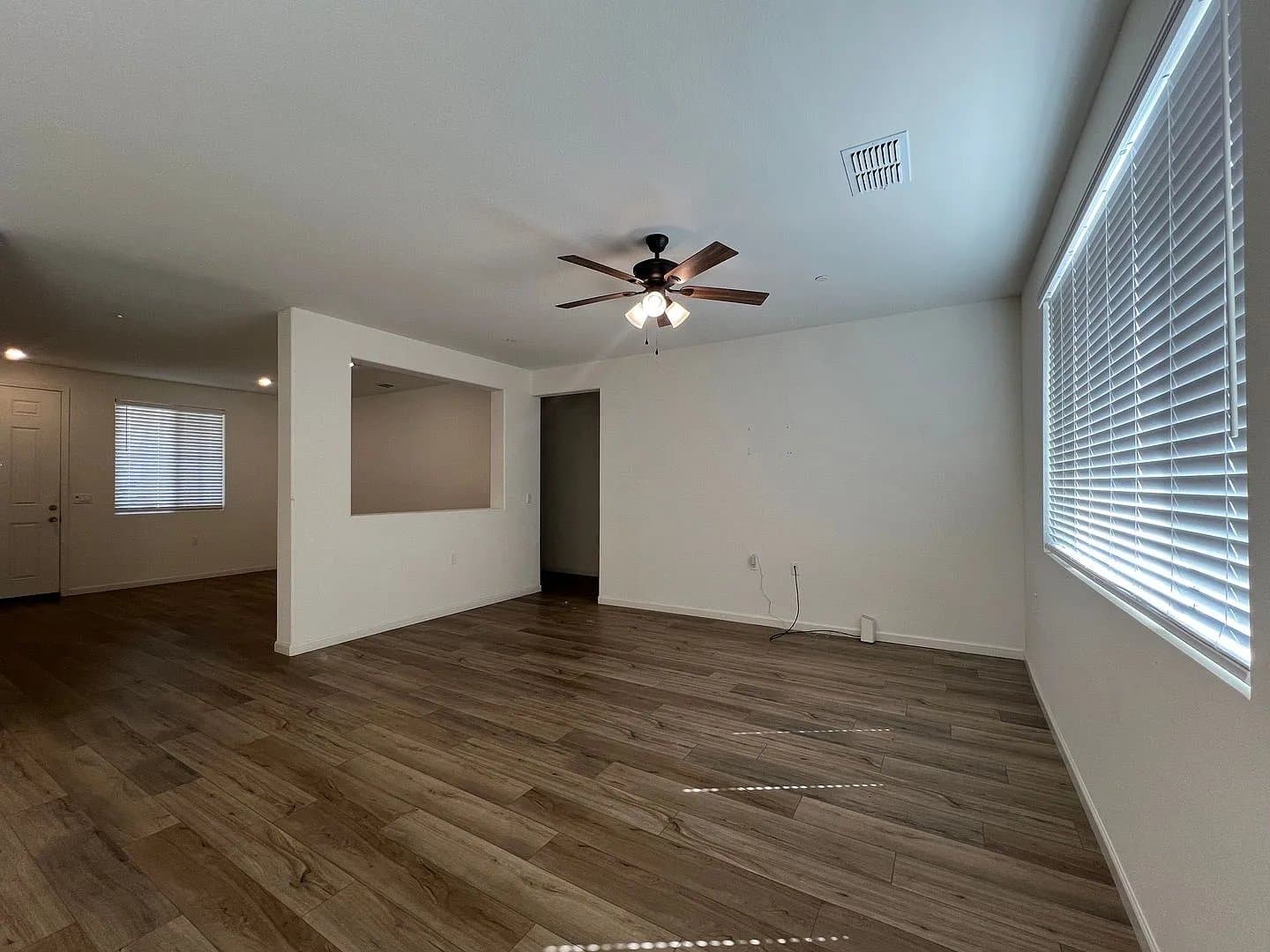 Clovis House: 4712 Sussex Ave