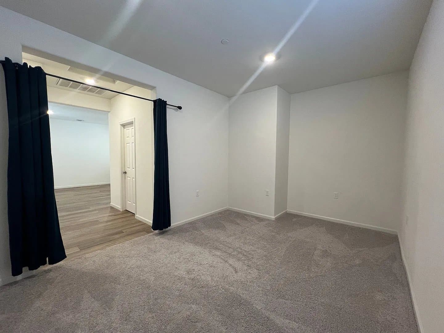Clovis House: 4712 Sussex Ave