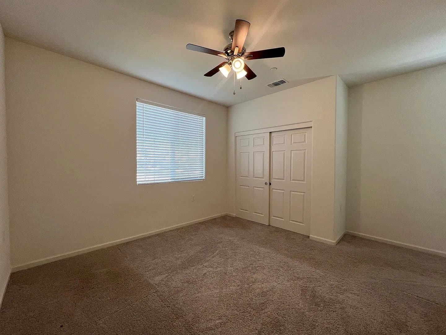 Clovis House: 4712 Sussex Ave