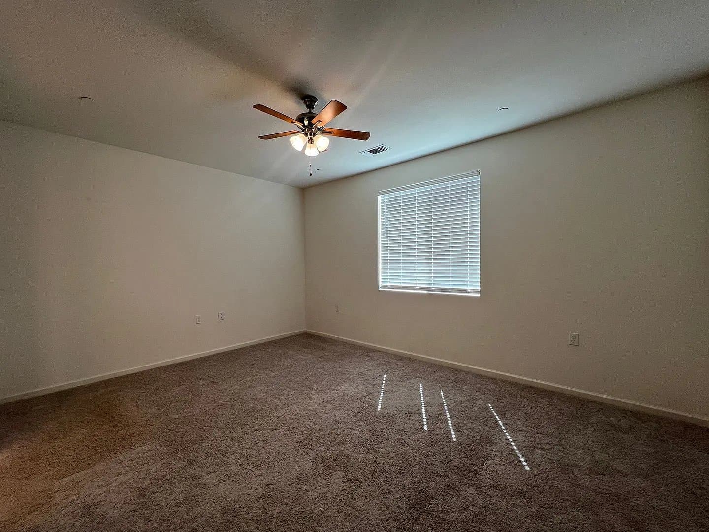 Clovis House: 4712 Sussex Ave