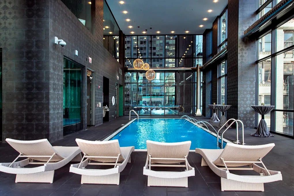 Chicago Condo: 75 East Lake