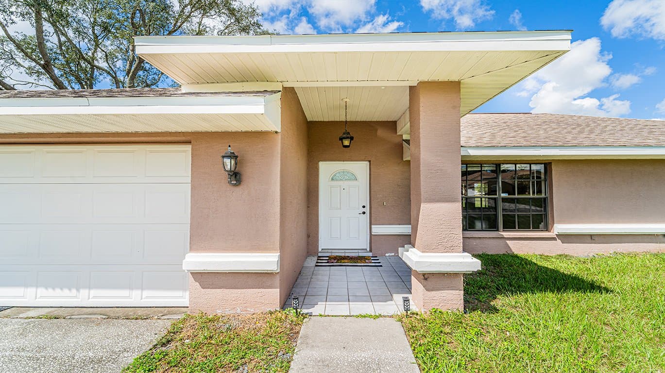 Brooksville House: 15380 Eastwood Trl
