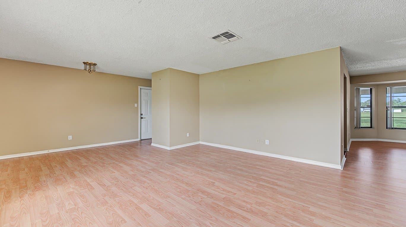 Brooksville House: 15380 Eastwood Trl
