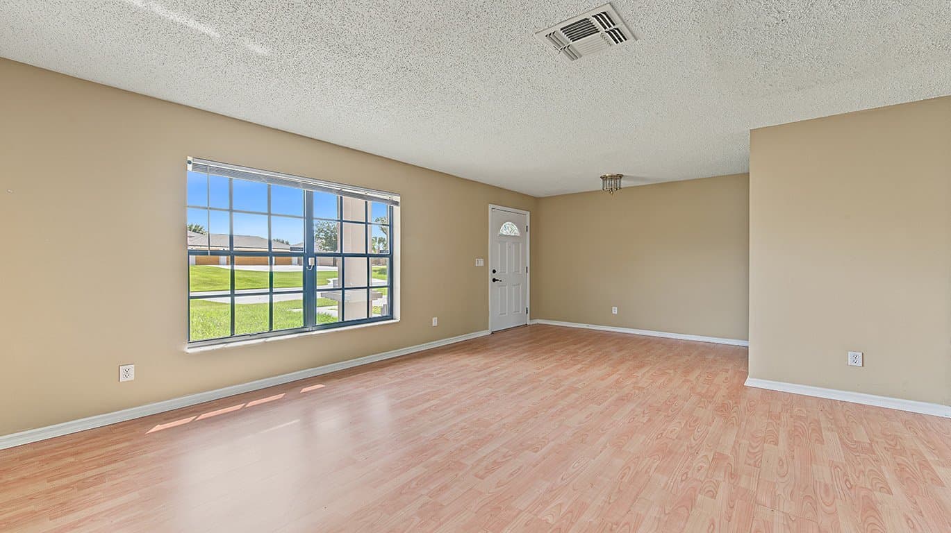 Brooksville House: 15380 Eastwood Trl