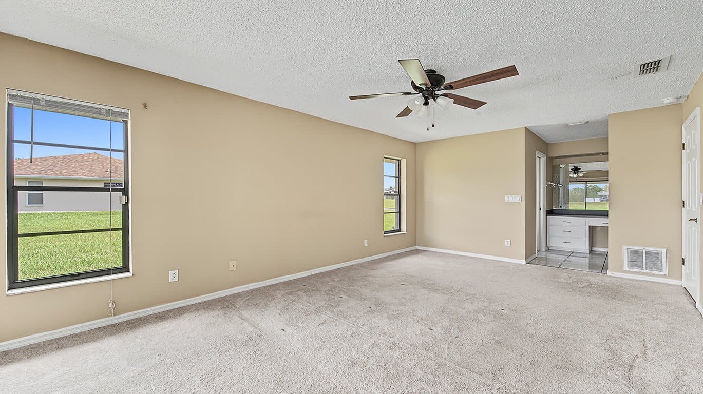 Brooksville House: 15380 Eastwood Trl