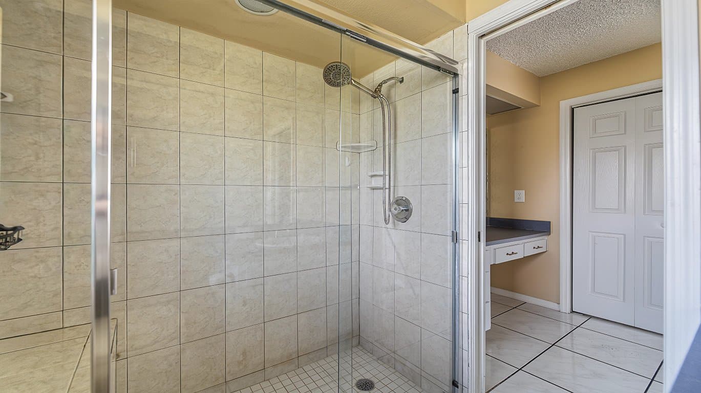Brooksville House: 15380 Eastwood Trl
