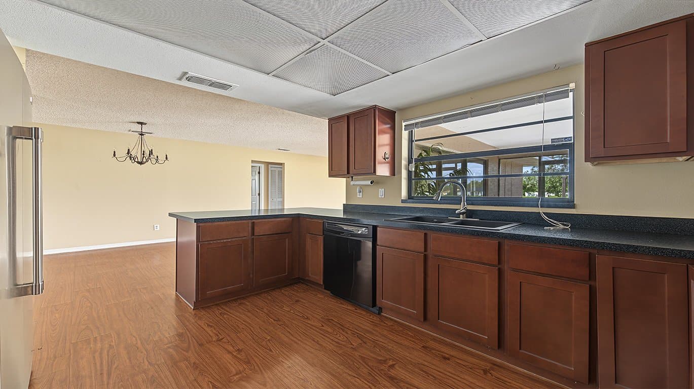 Brooksville House: 15380 Eastwood Trl