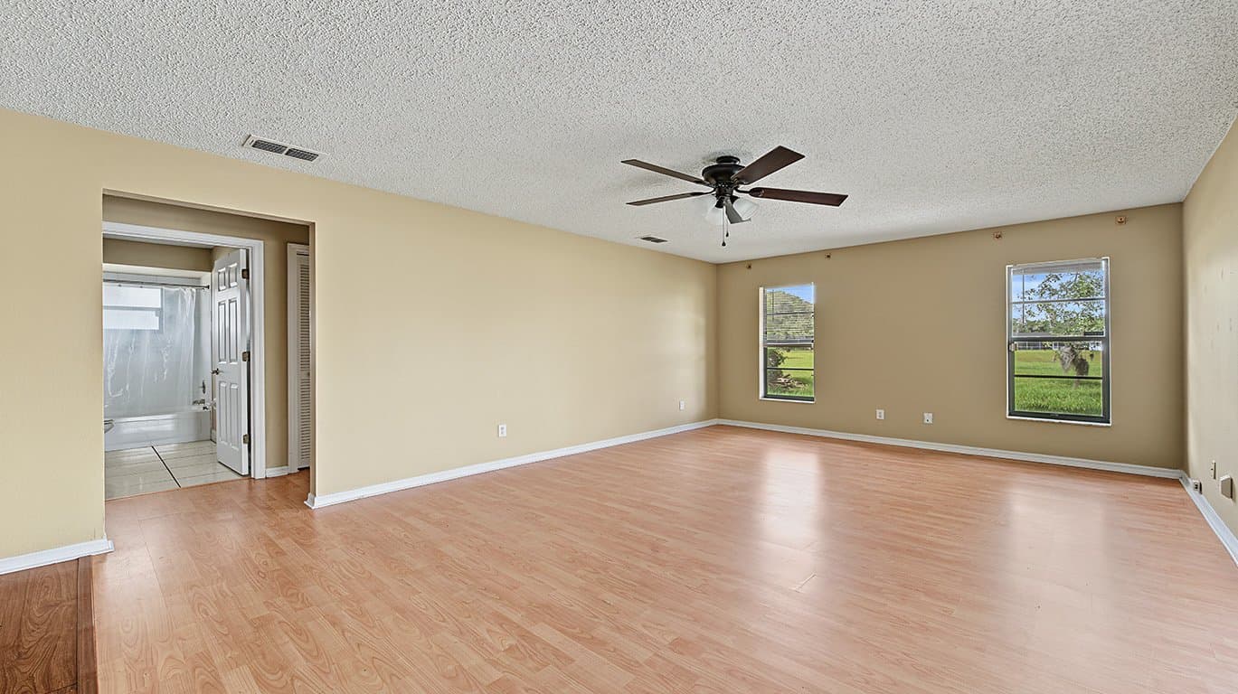 Brooksville House: 15380 Eastwood Trl