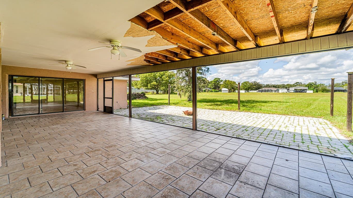 Brooksville House: 15380 Eastwood Trl