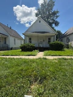 Decatur House: 923 W King St.