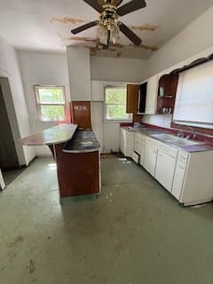 Decatur House: 923 W King St.