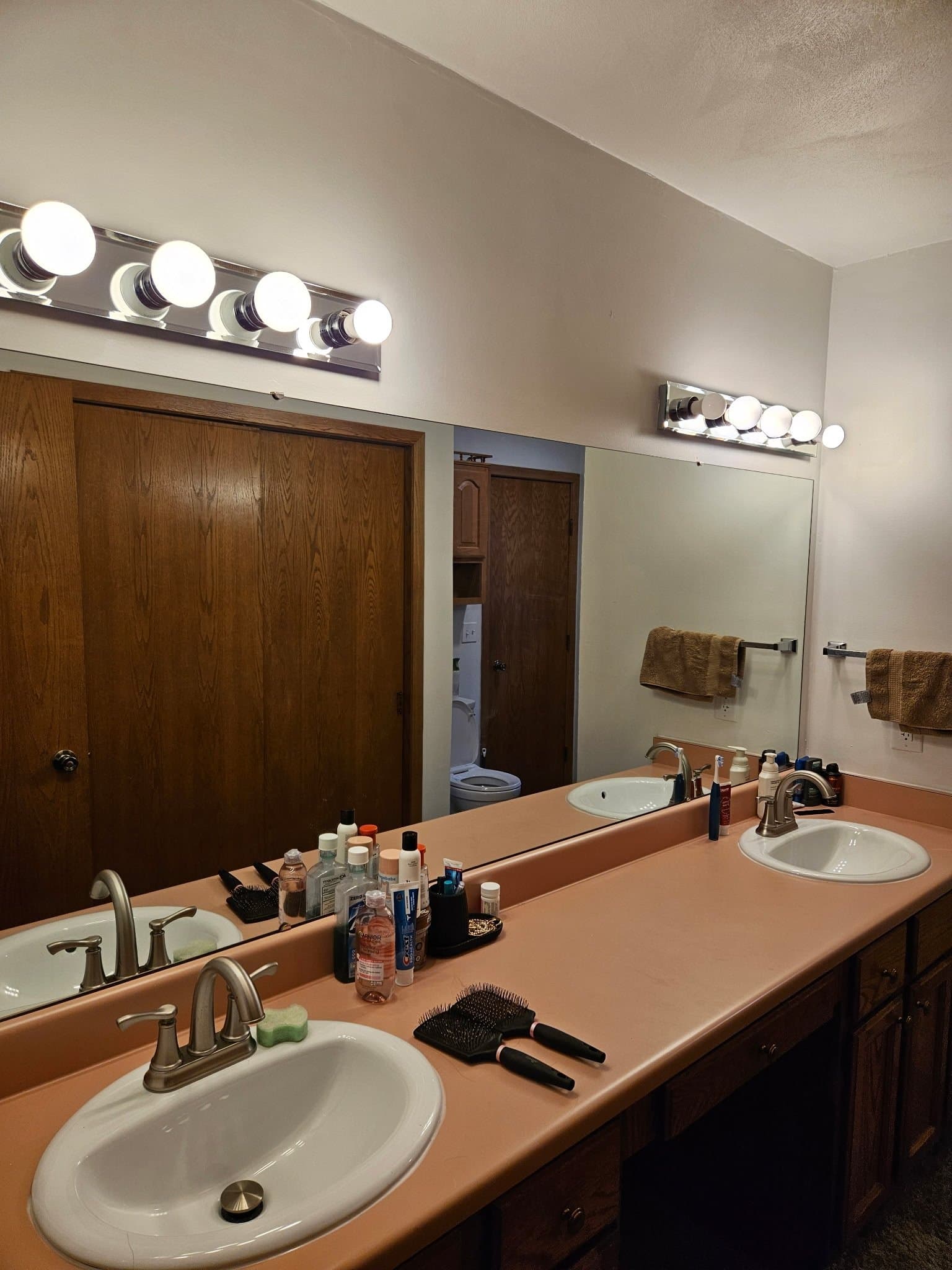 MONROE Multiplex: 327 6th street