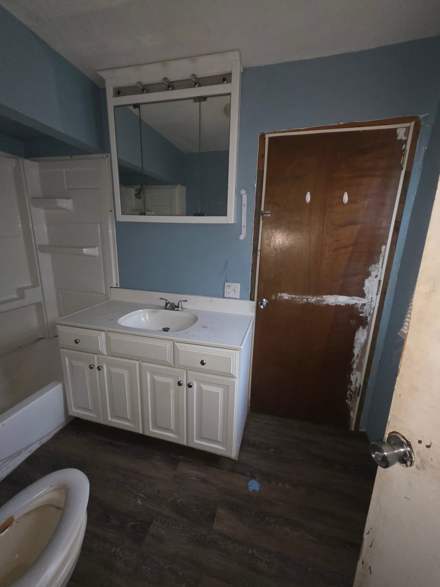 Decatur House: 1180 E Mueller Ave