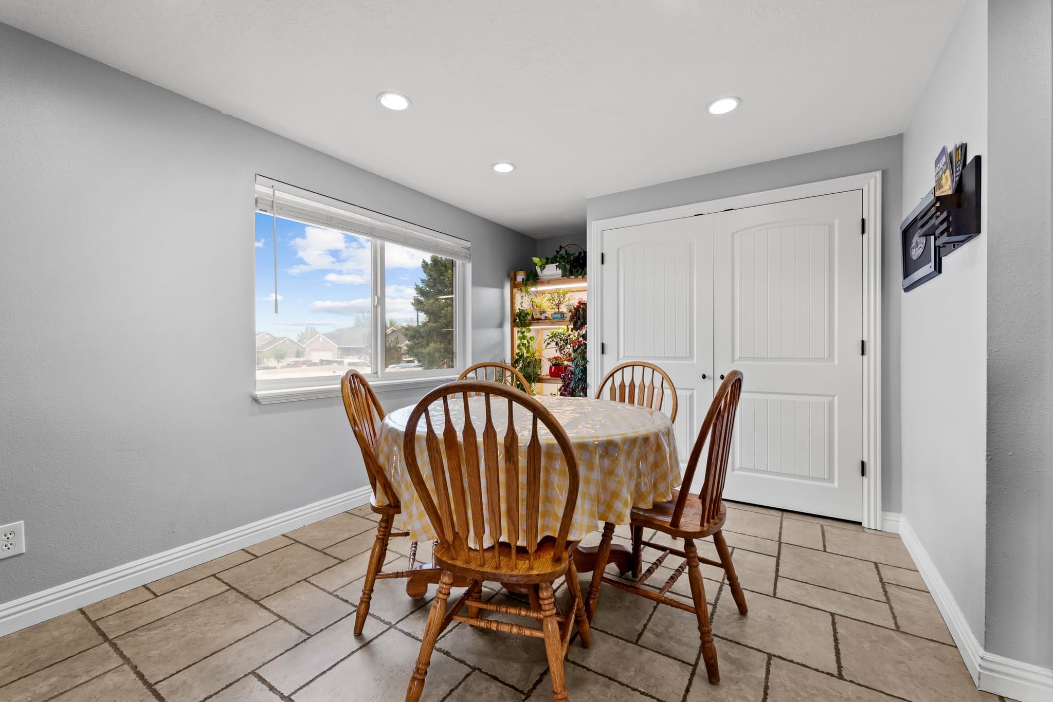 Santaquin House: 421 N 500 W