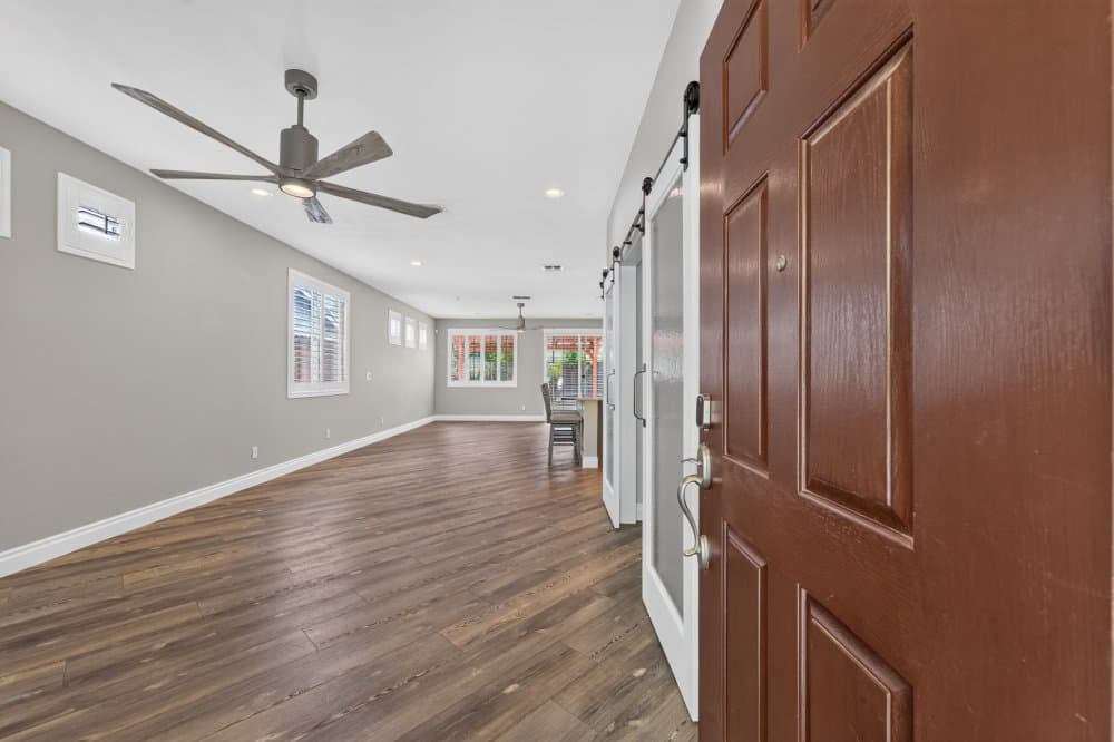 West Sacramento House: 1647 Gateway Dr
