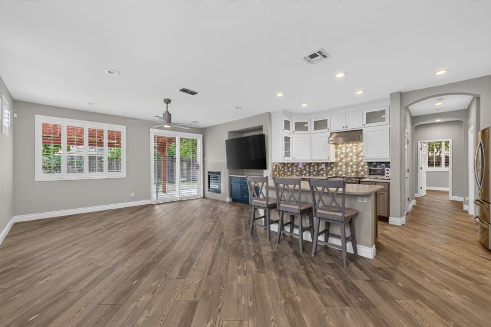 West Sacramento House: 1647 Gateway Dr