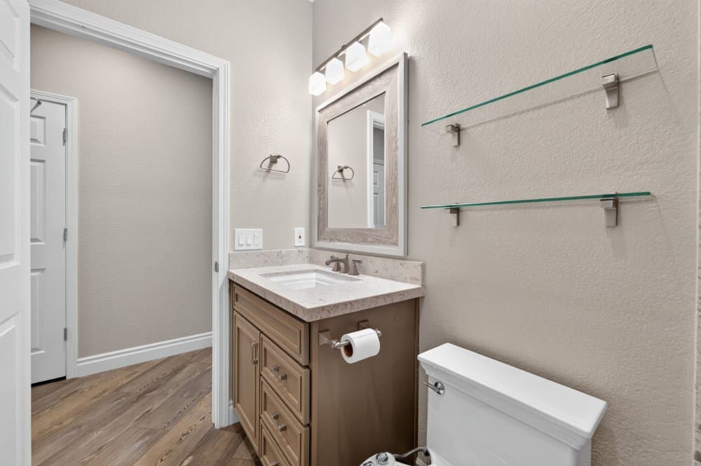 West Sacramento House: 1647 Gateway Dr