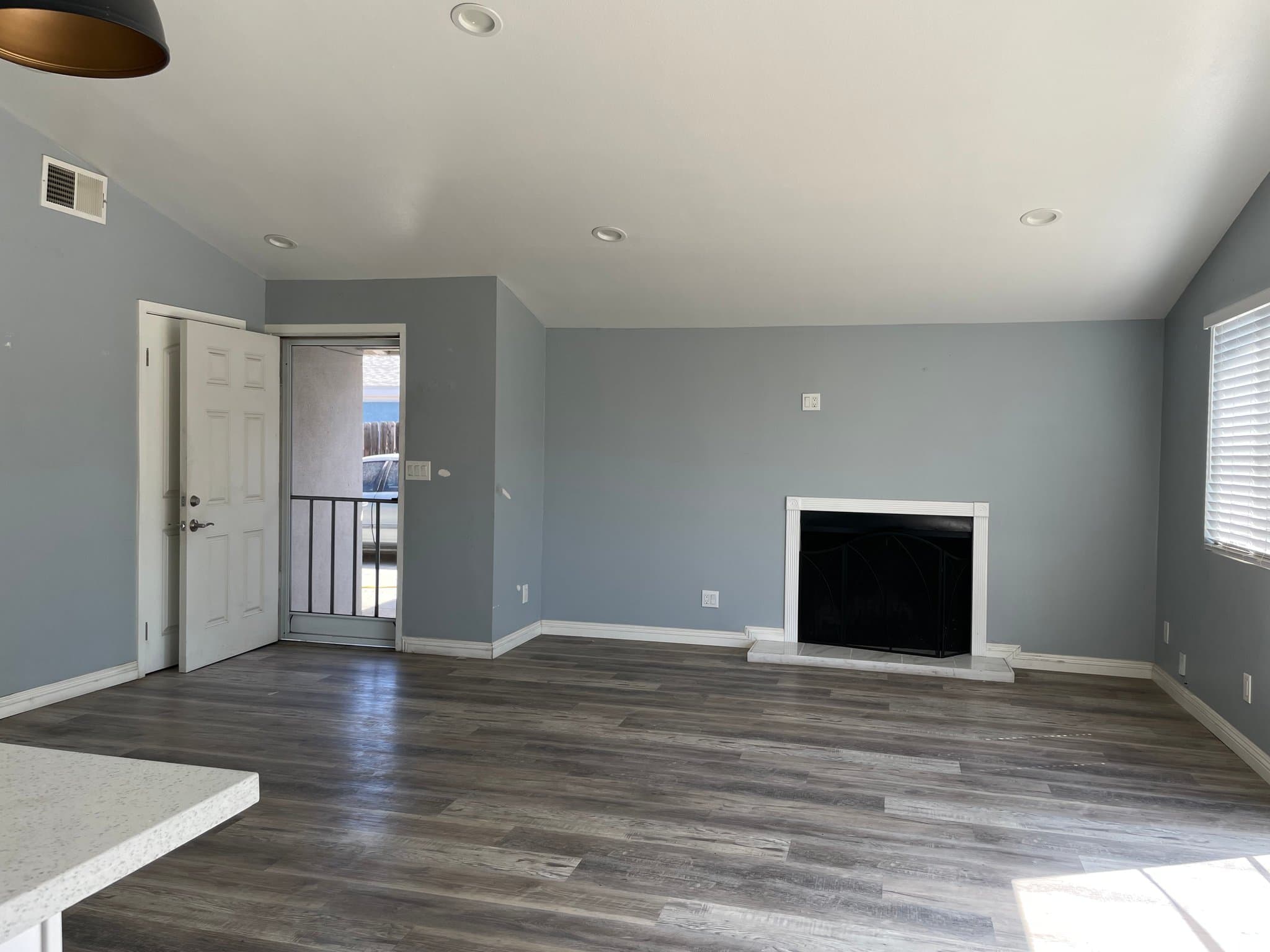 Fullerton House: 506 W Gage Ave