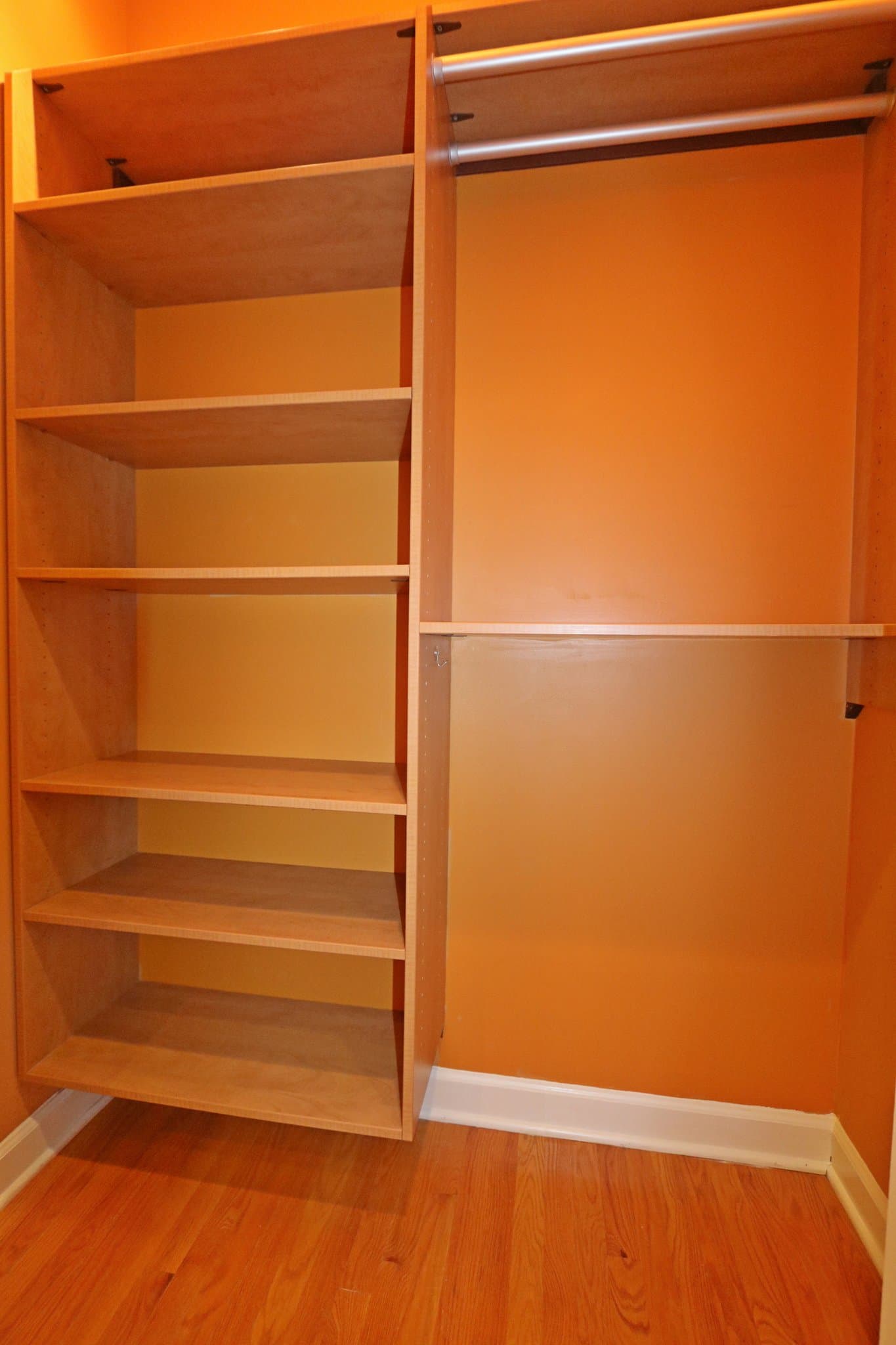 Chicago Condo: 4230 N Broadway St