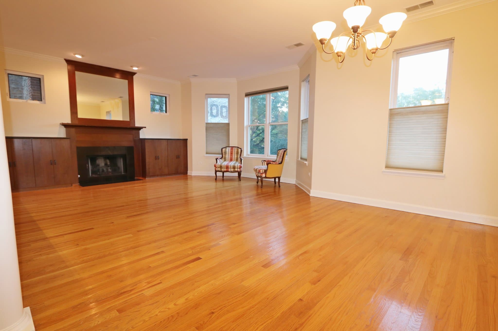 Chicago Condo: 4230 N Broadway St