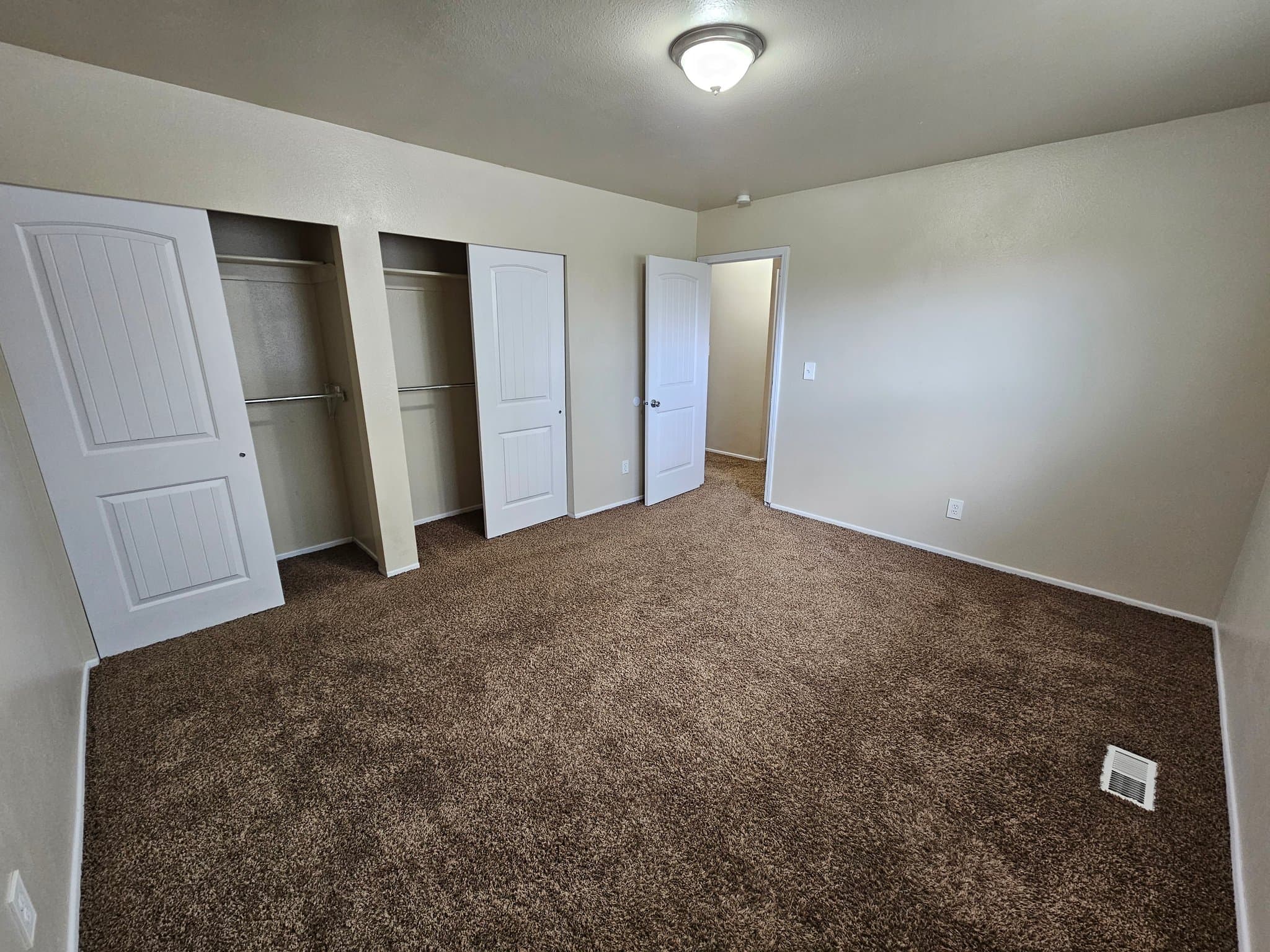 Taylorsville Multiplex: 3963 W Dimrall Dr