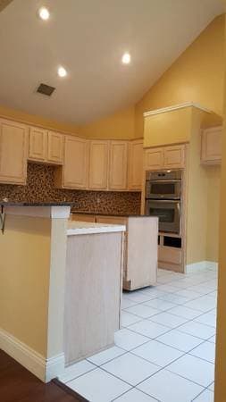 Plano House: 8609 Berwick Dr