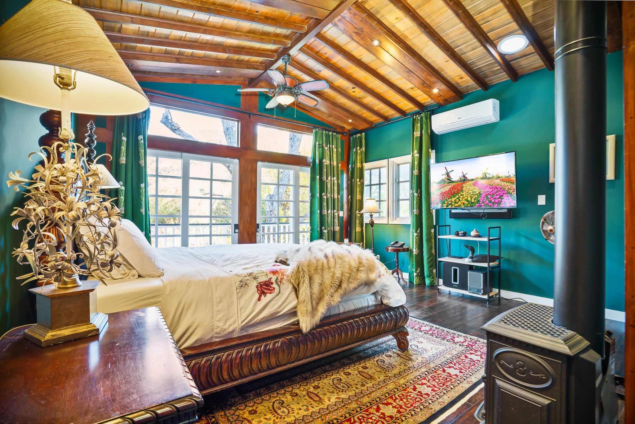 Calabasas House: 25736 Punto De Vista Dr