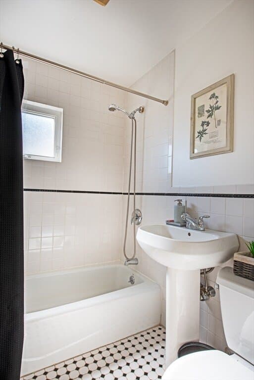 Medford Condo: 4 Holton Street