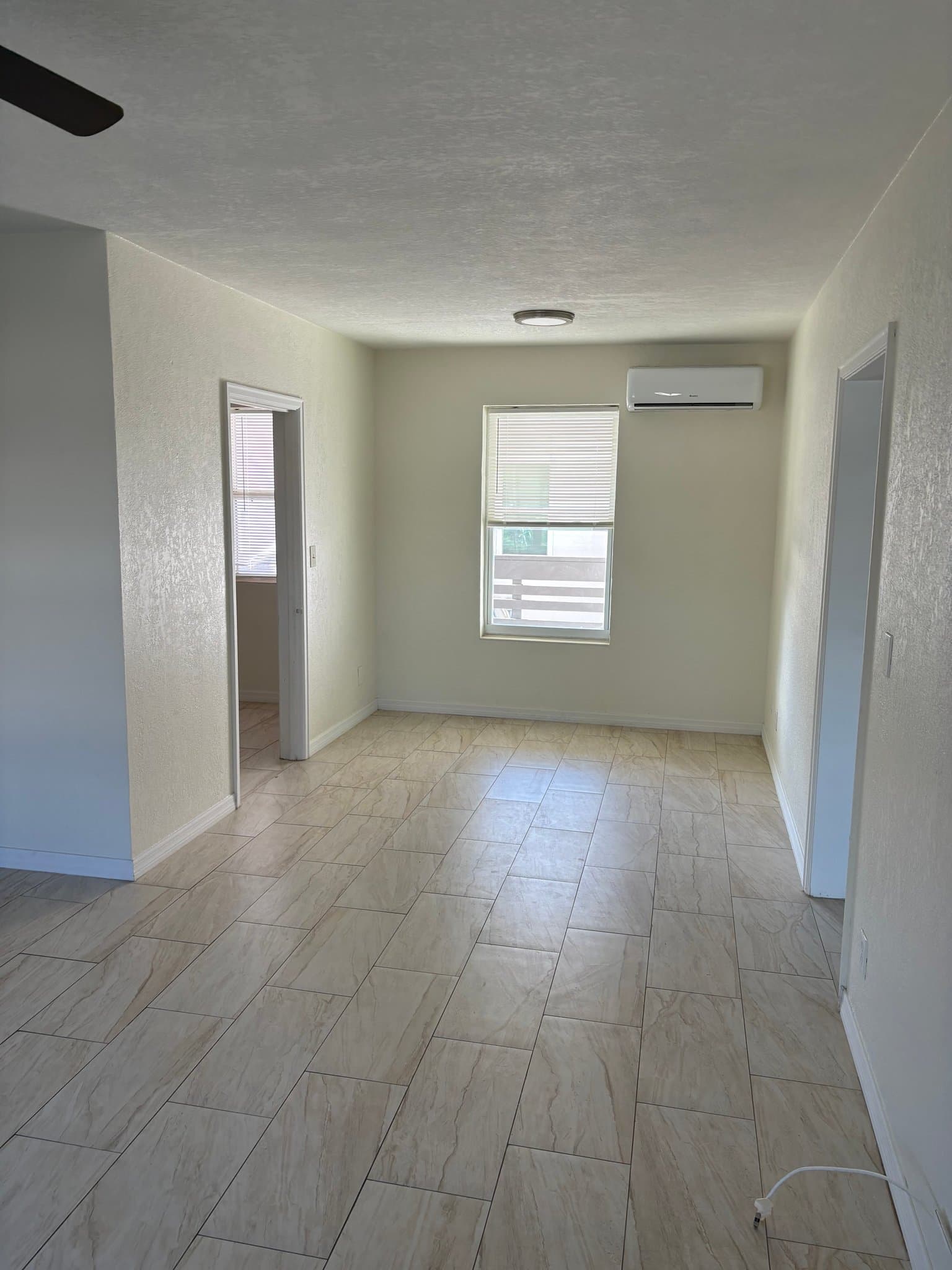 Daytona Beach Apartment: 600 Riverview Blvd