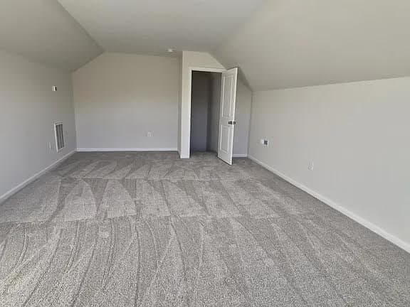 Four Oaks House: 313 Bonsai Way