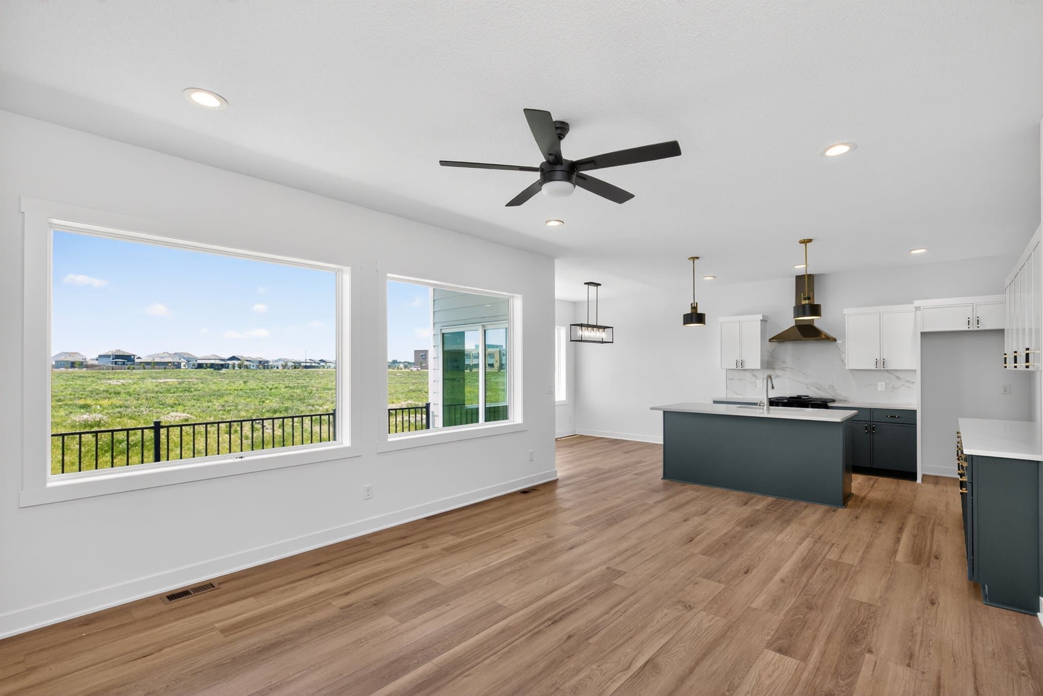 WAUKEE House: 1130 NW Sproul Dr