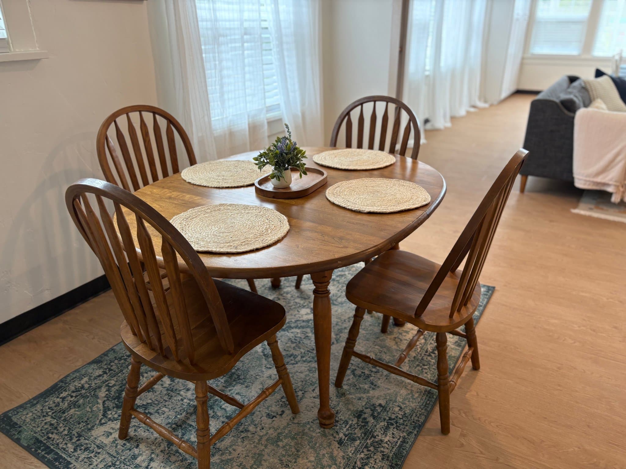 Warrenton Apartment: 60 S Main Ave